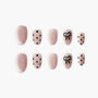 Vintage Chic - Emily’s Nail