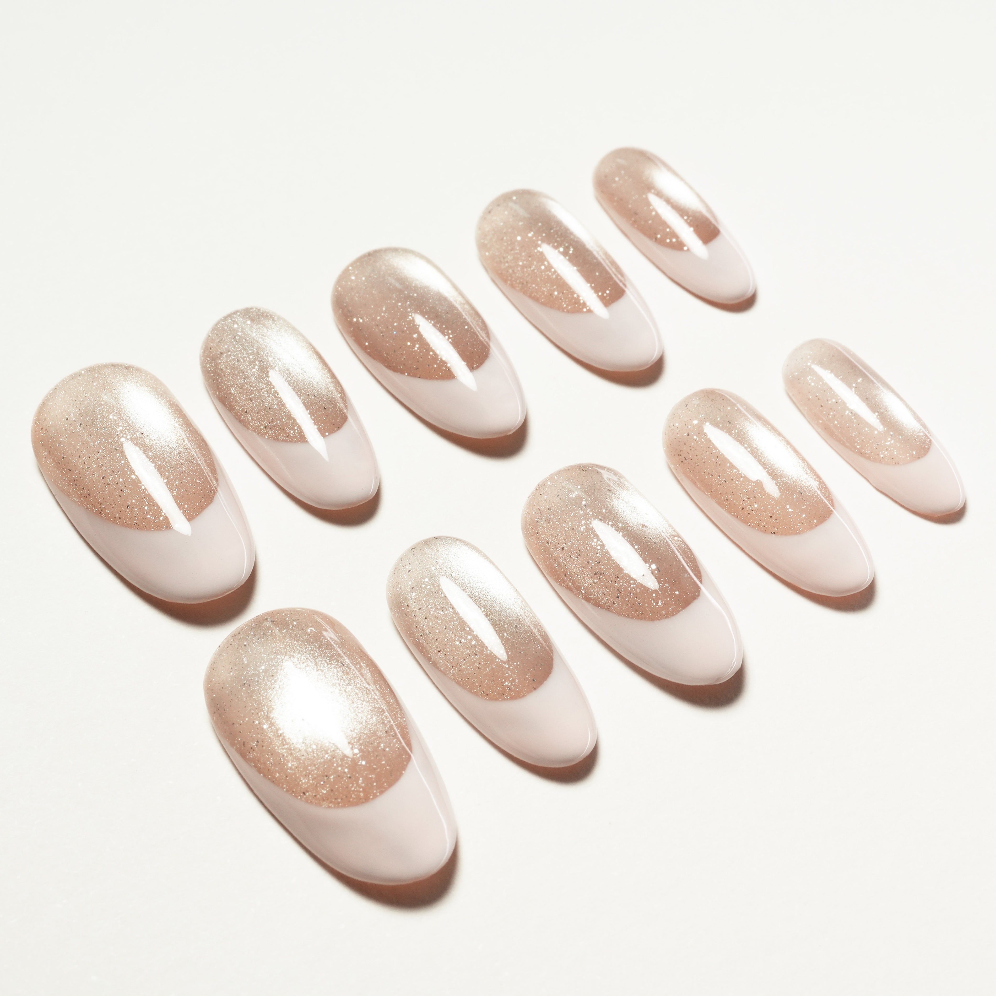 Starlight Blush (Almond).