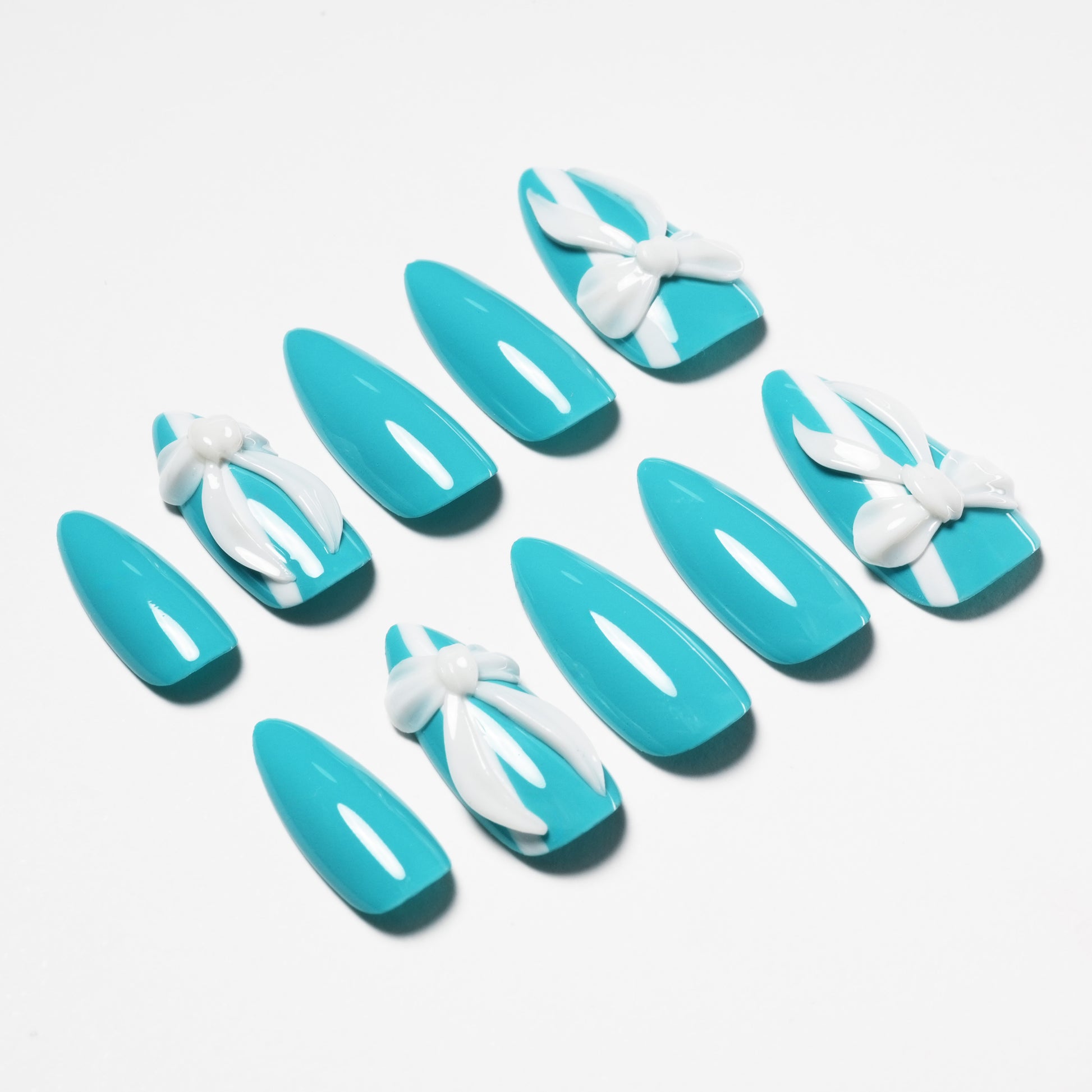 Blue Ribbon (Almond).