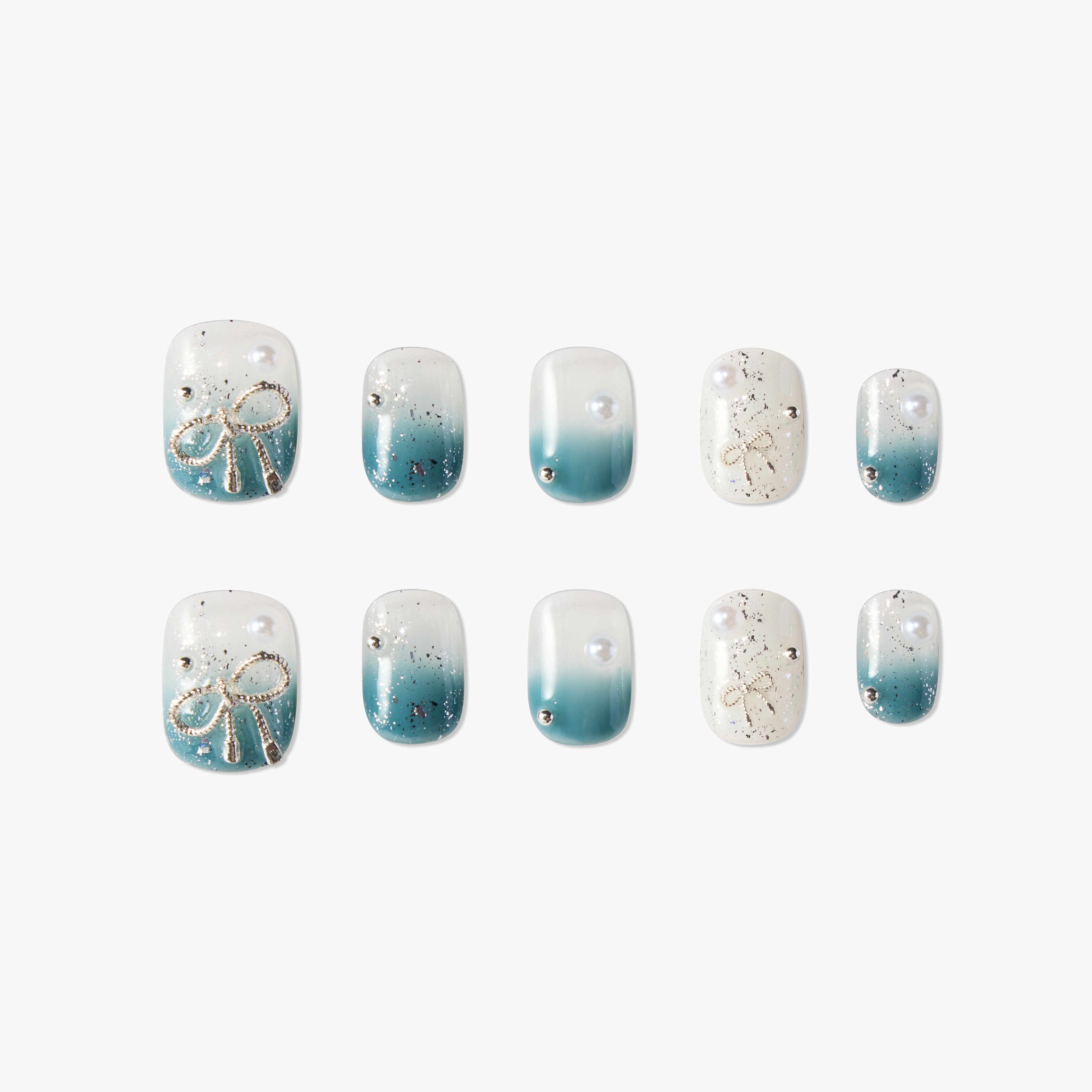 Elegant Teal Bow - Emily’s Nail