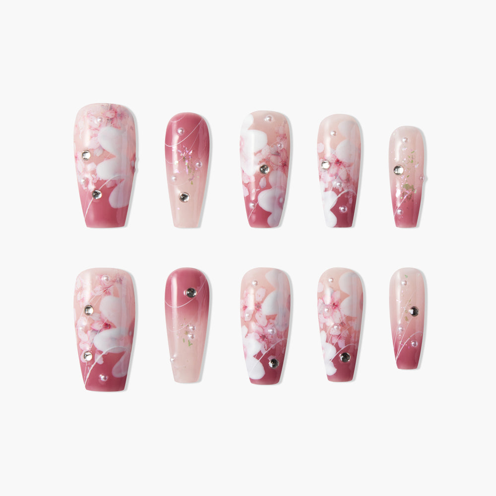Blossom Dreams - Emily’s Nail