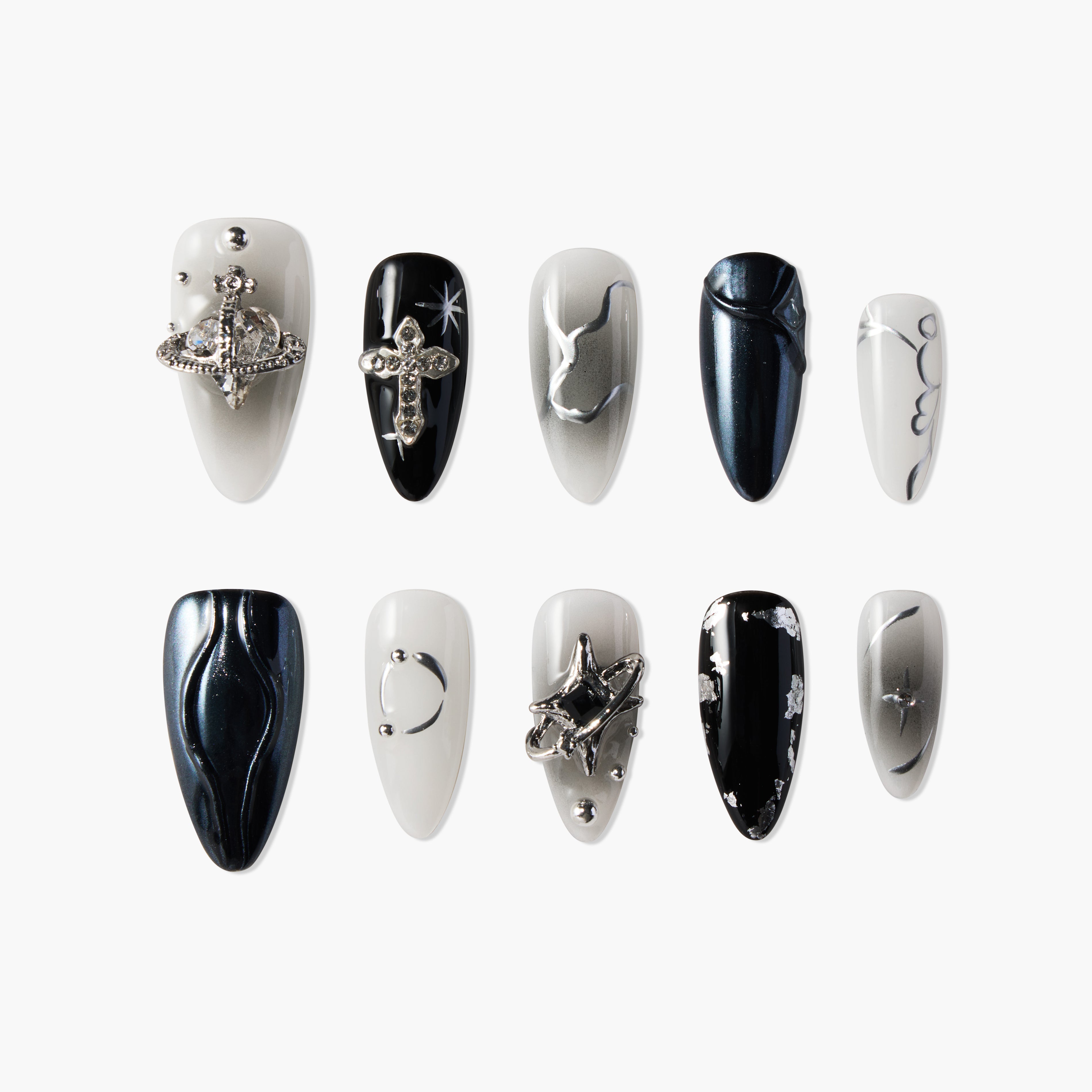 Gothic Majesty - Emily’s Nail