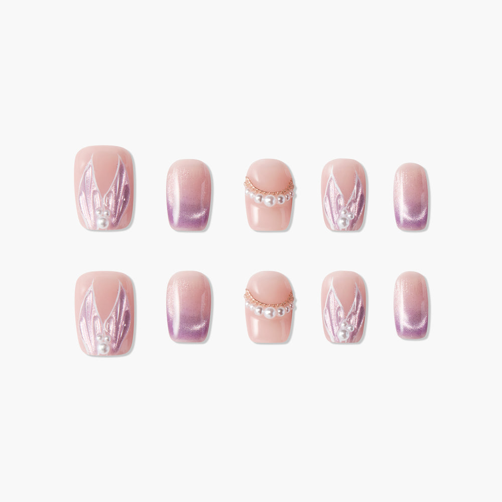 Blush Pearl Elegance - Emily’s Nail