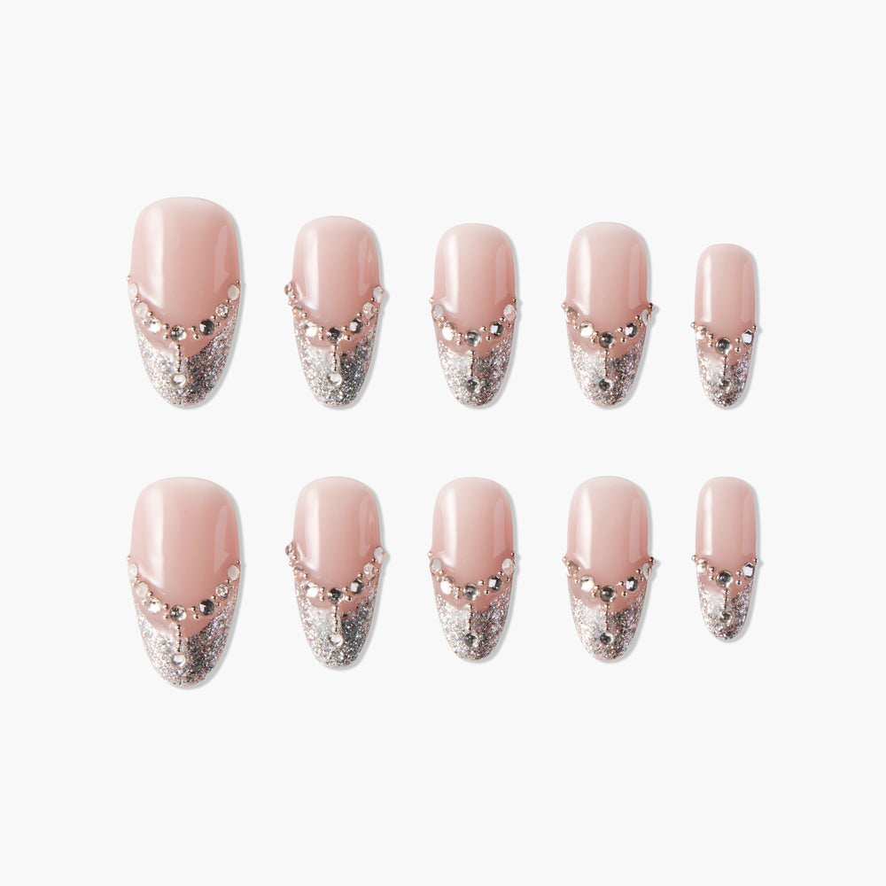 Glimmering Elegance - Emily’s Nail