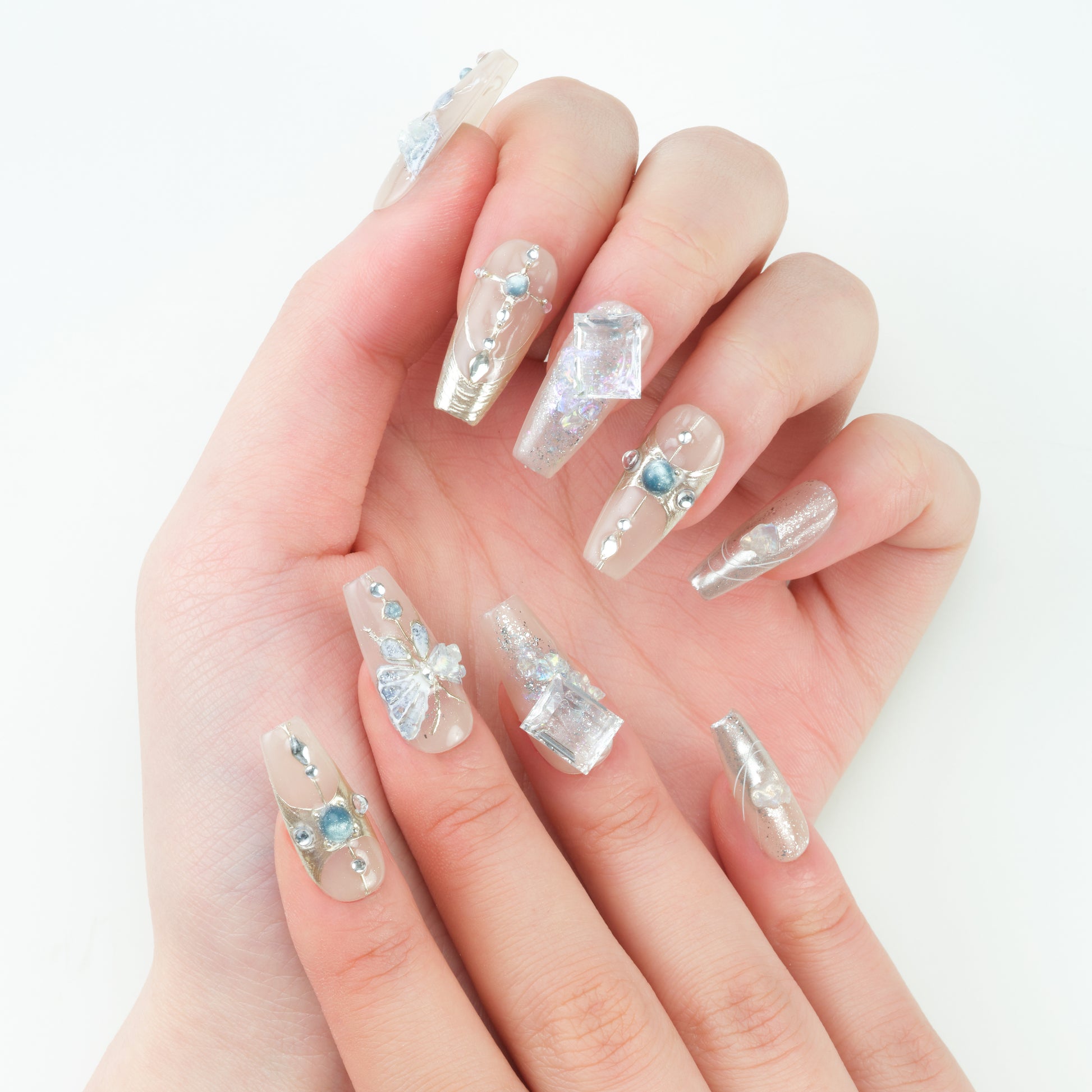 Luxurious Butterfly Radiance - Emily’s Nail