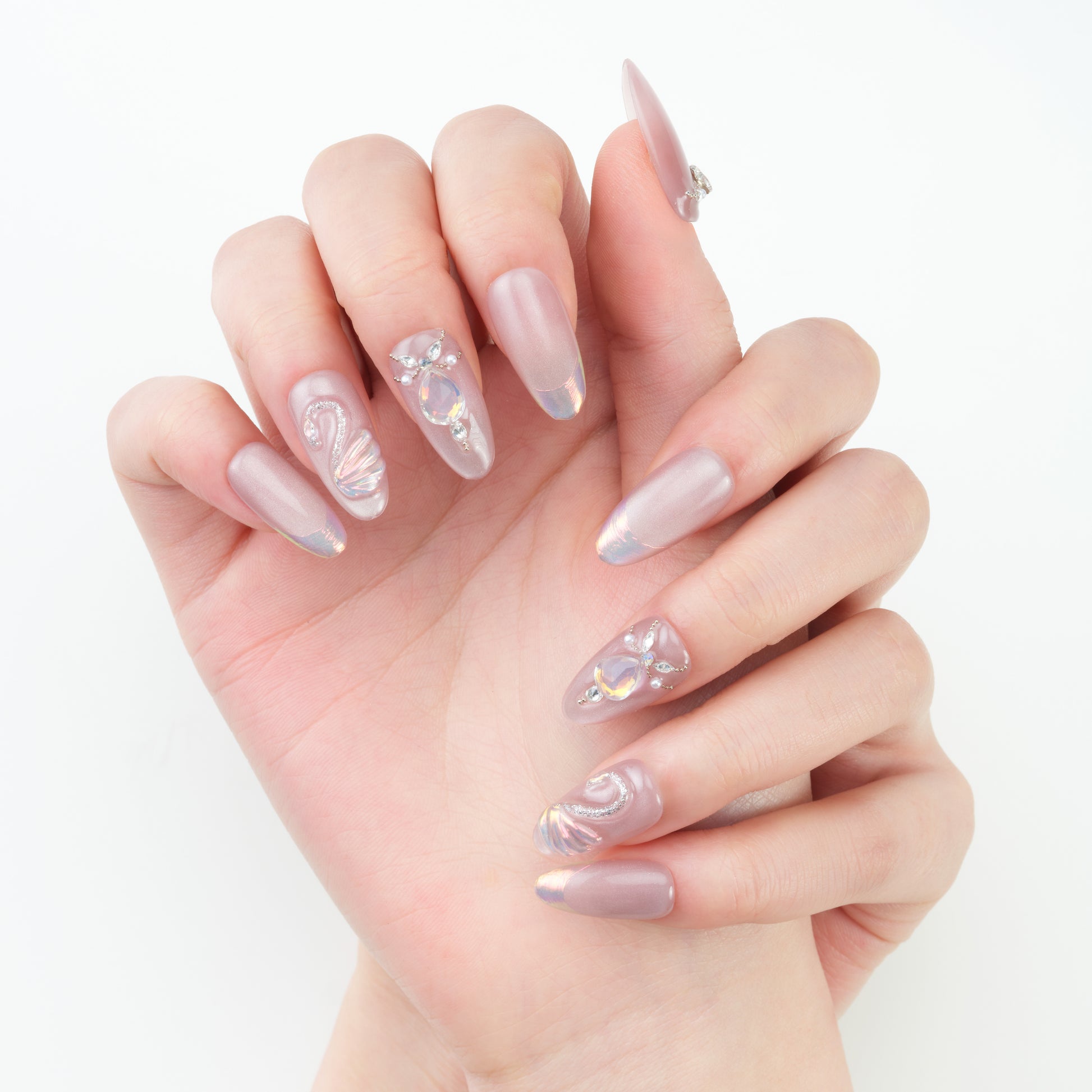 Swan Dream - Emily’s Nail