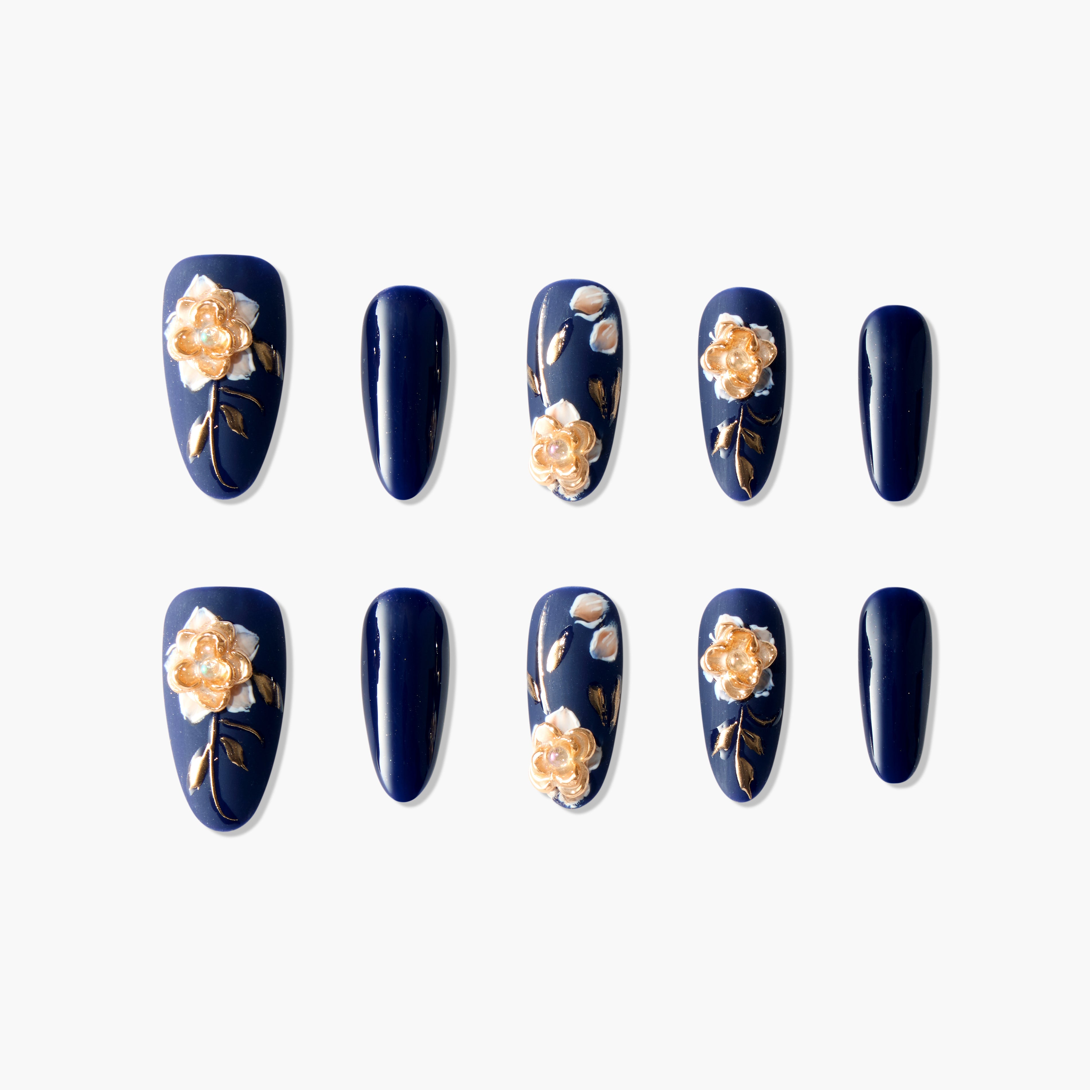 Elegant Blue Floral - Emily’s Nail