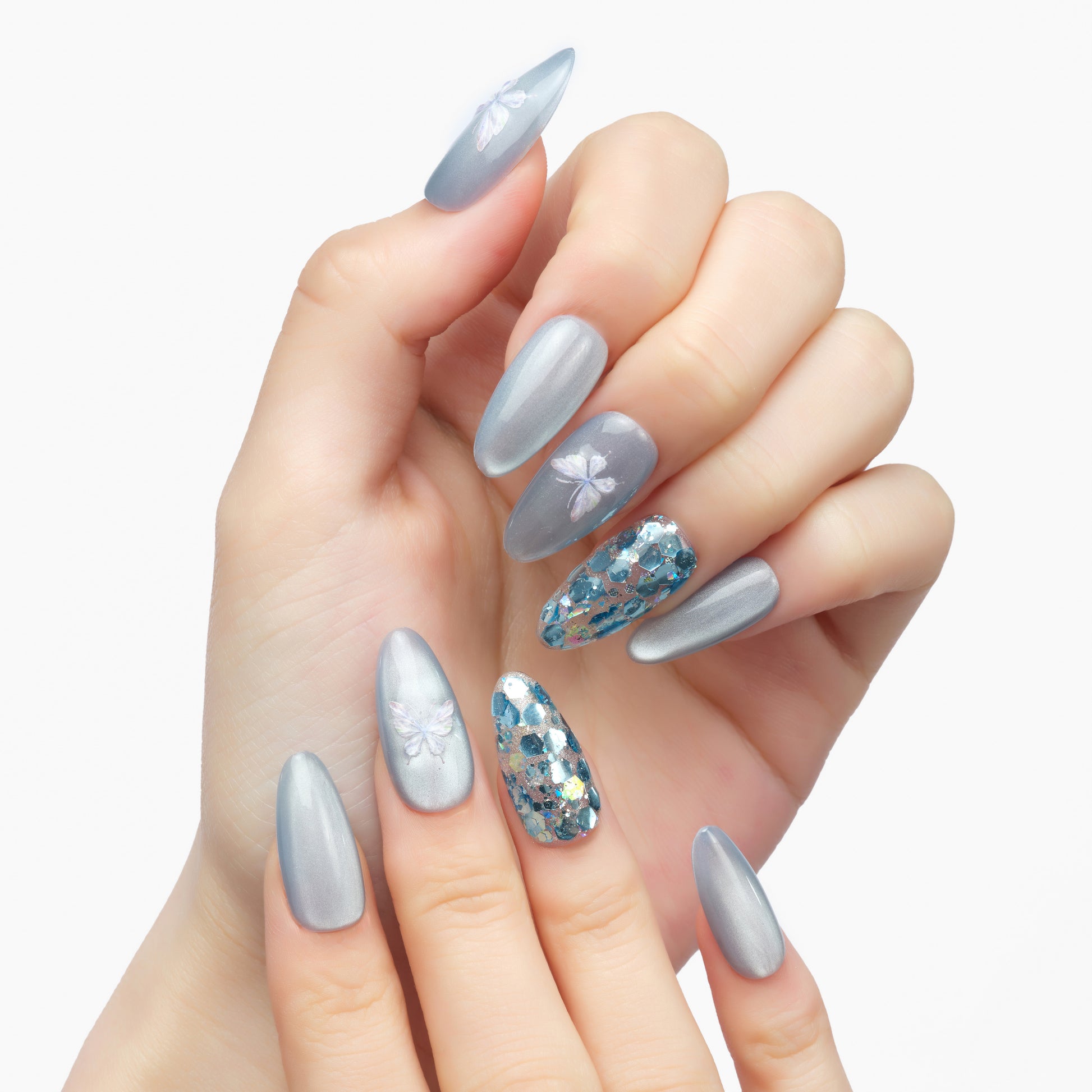 Dancing Butterfly - Emily's Nail