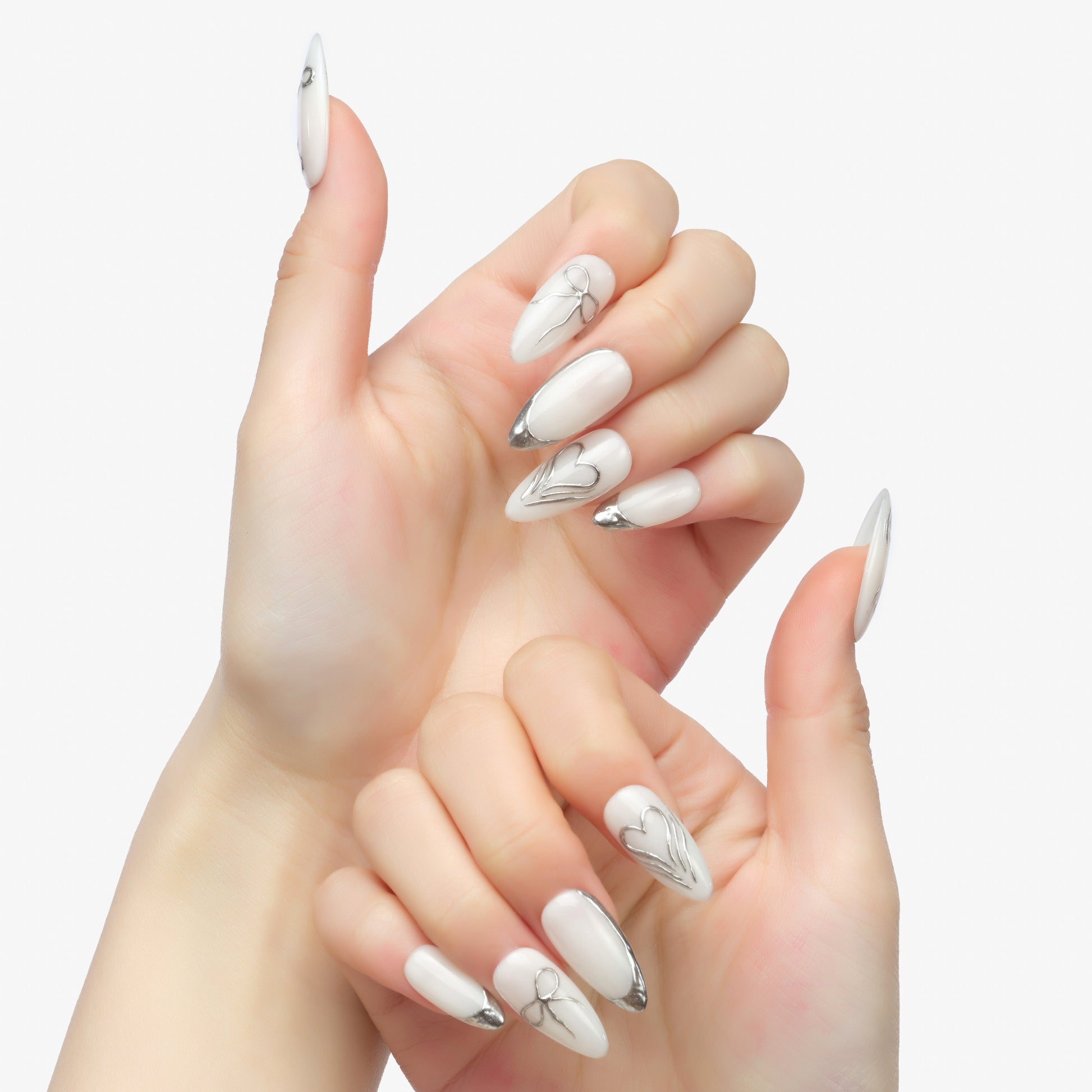 Silver Romance - Emily's Nail