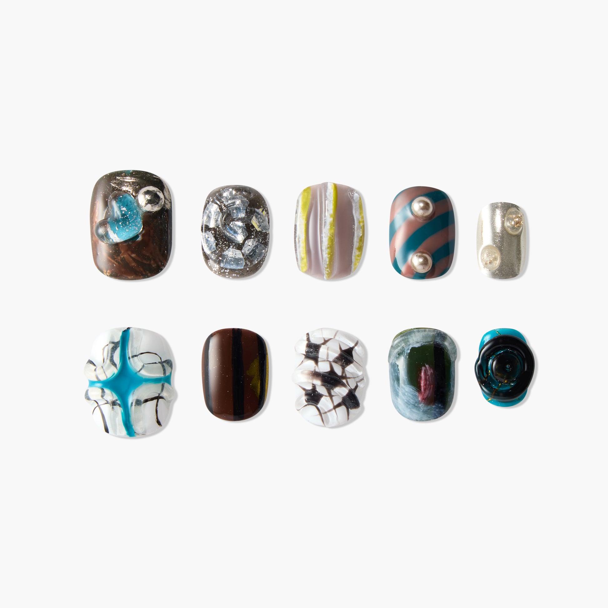 Cyber Mirage - Emily’s Nail