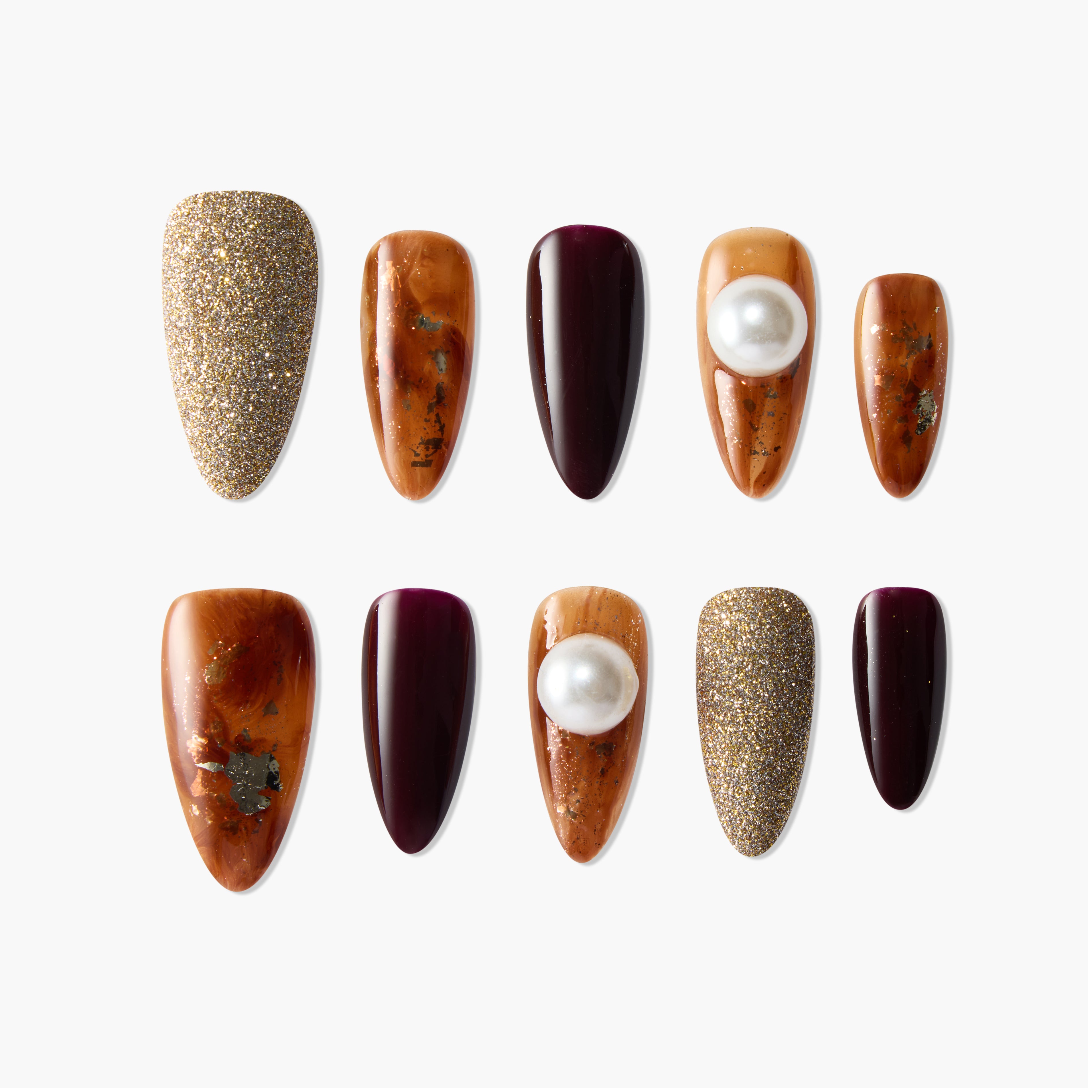 Luxurious Pearl - Emily’s Nail