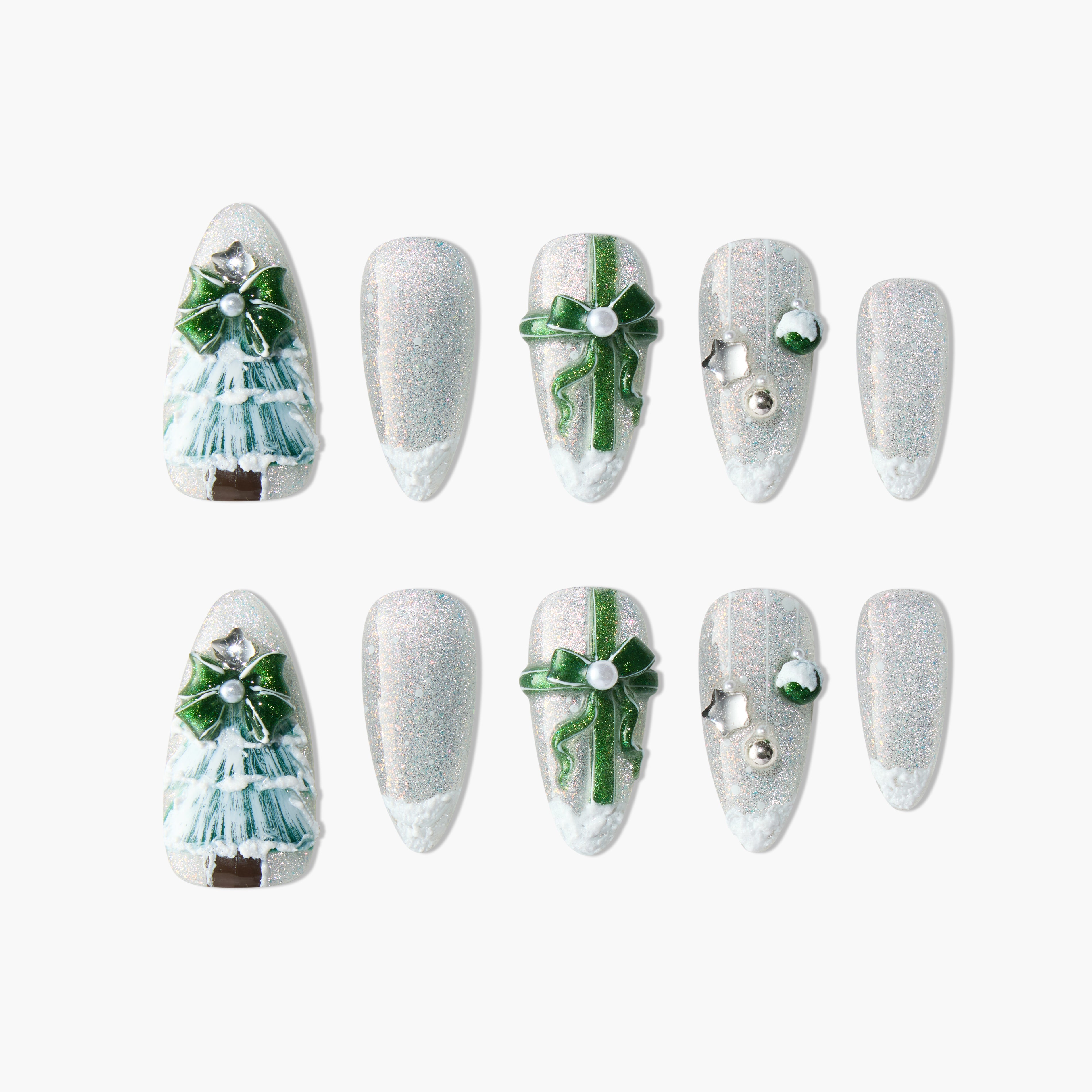 Winter Wonderland Tree - Emily's Nail