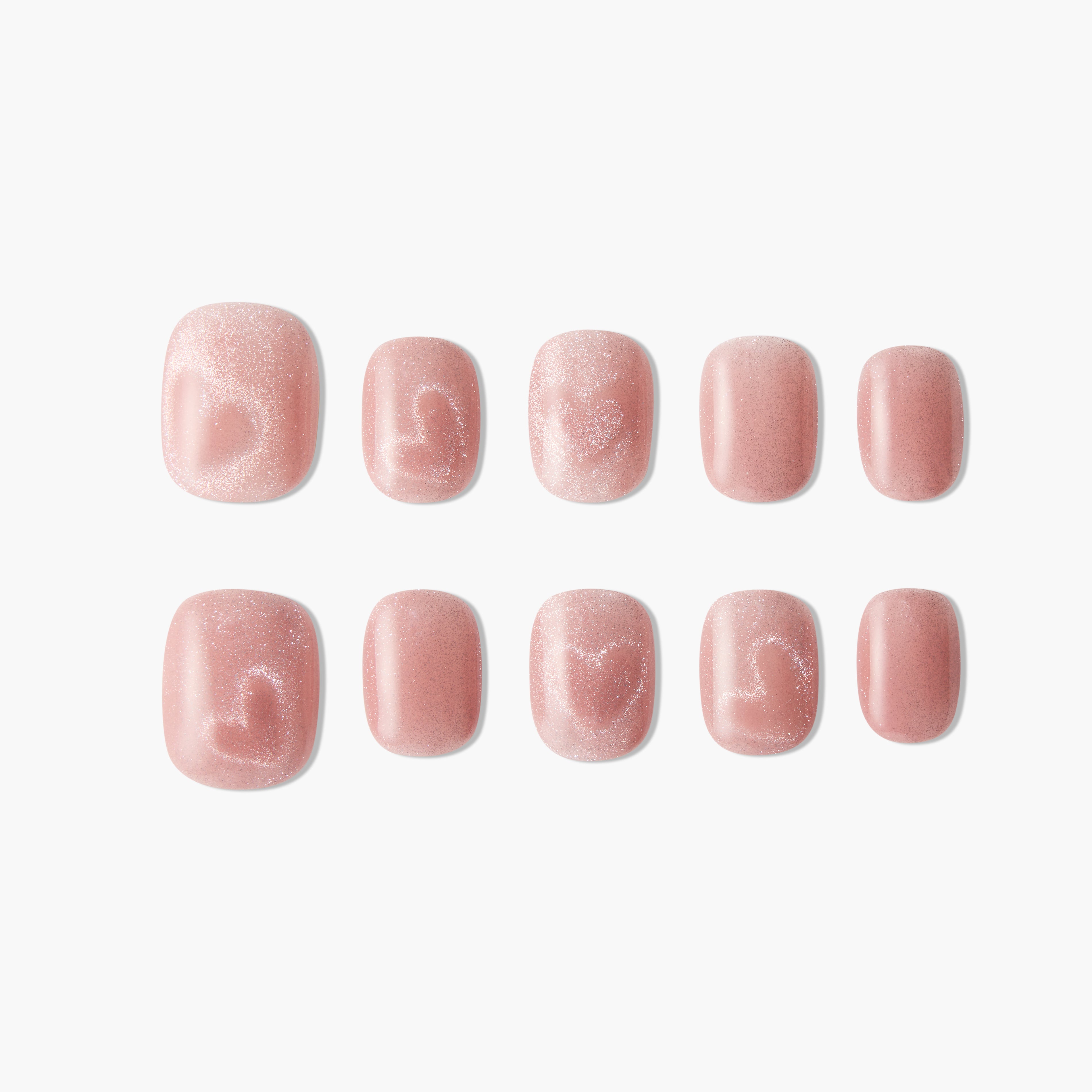 Shimmering Heart - Emily's Nail