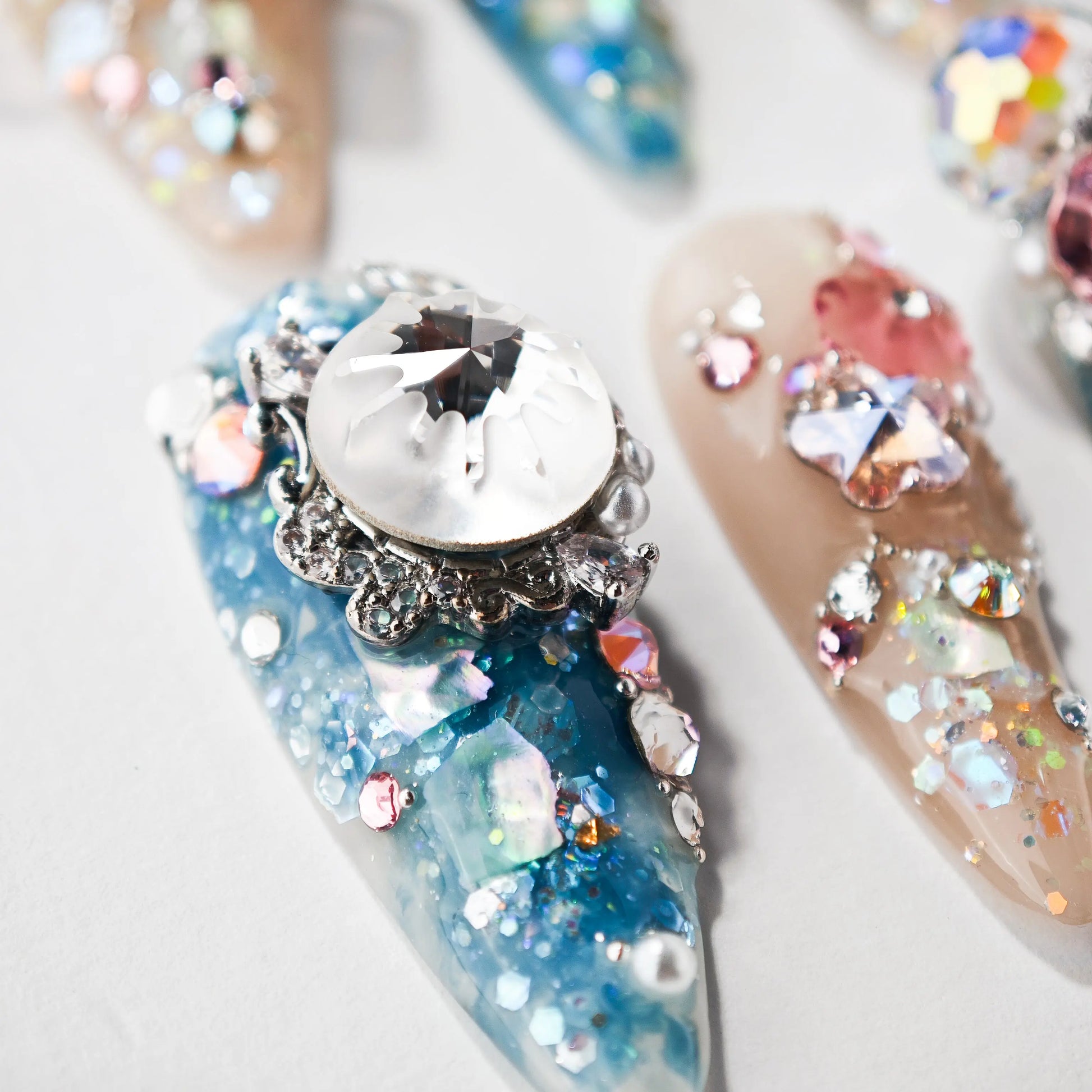 Glittering Jewel Dream Emily’s Nail