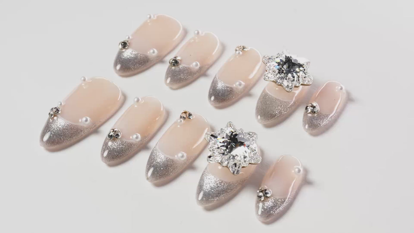 Starlight Radiance (Almond)